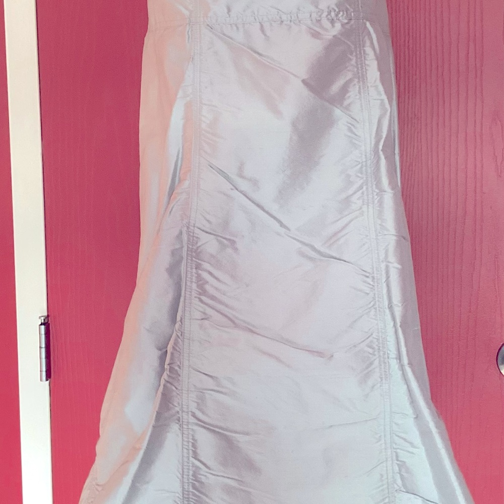 Skirt, Areli Collection,100% silk, midi,